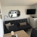 Villa Lorenta Apartments Apartman Primosten