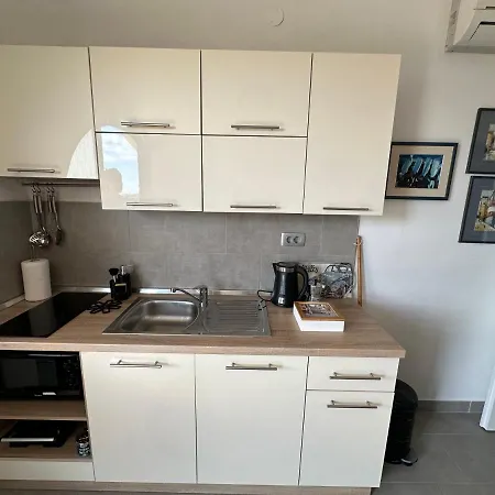 Apartament Lorenta *