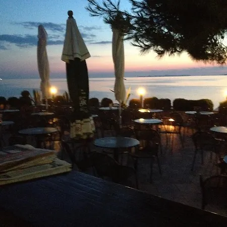 Lorenta Apartament *