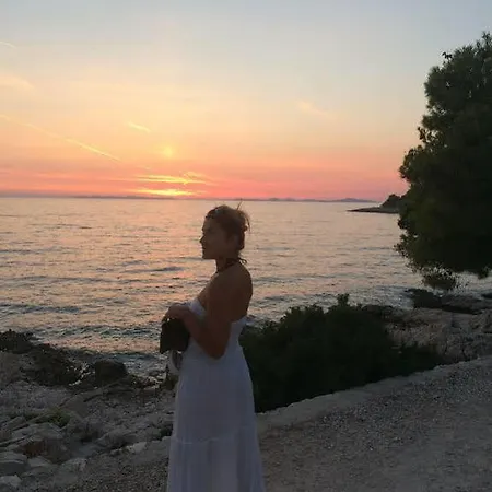 Lorenta Apartamento *