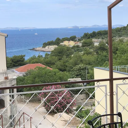 Villa Lorenta Apartments Apartman