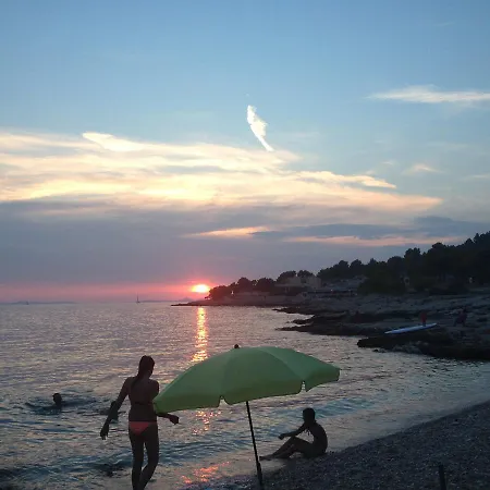 Apartament Lorenta Primošten