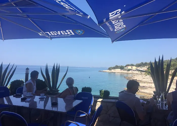 アパート Lorenta