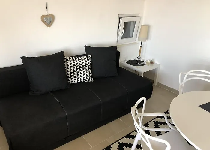 Lorenta アパート