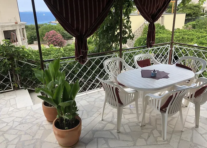 Appartement Lorenta Primošten