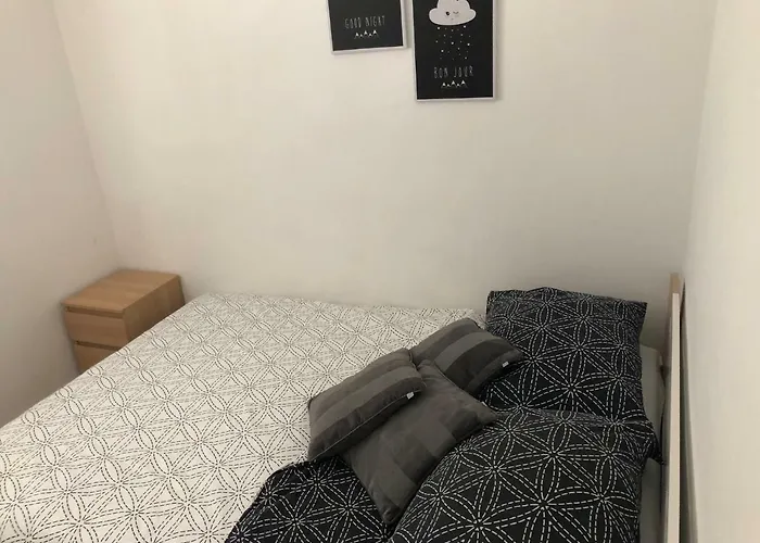 Lorenta פרימוסטן